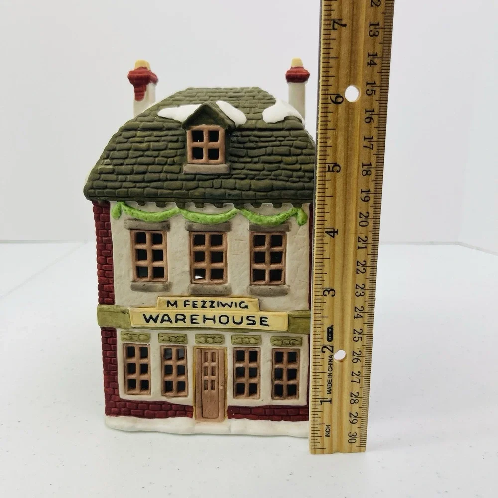 Dept 56 Dickens Village Series A Christmas Carol M Fezziwig Warehouse - Picture 16 of 16